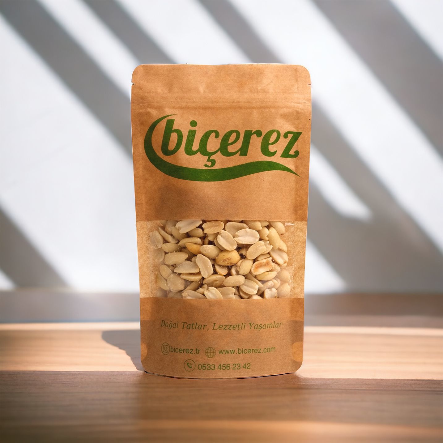 Çiğ Yer Fıstığı